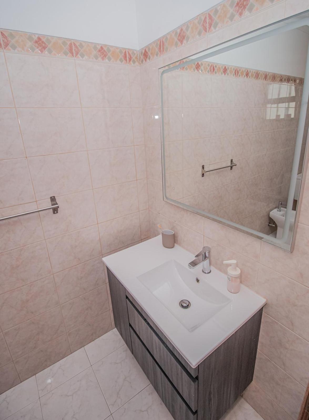 Charming Private Rooms In An Apartment A1 Penha - FAO Dış mekan fotoğraf